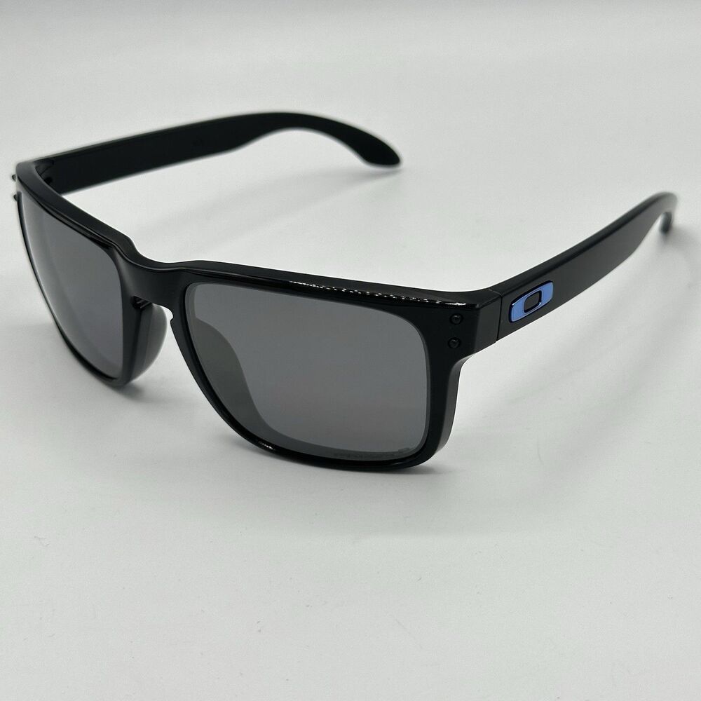 Oakley Holbrook Polished Black Prizm Black Polarized Lens Sunglasses (Authentic)